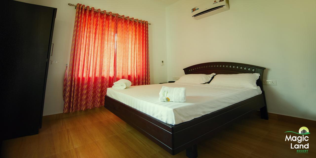 Magic Land Resorts Athirapally Irinjalakuda 外观 照片